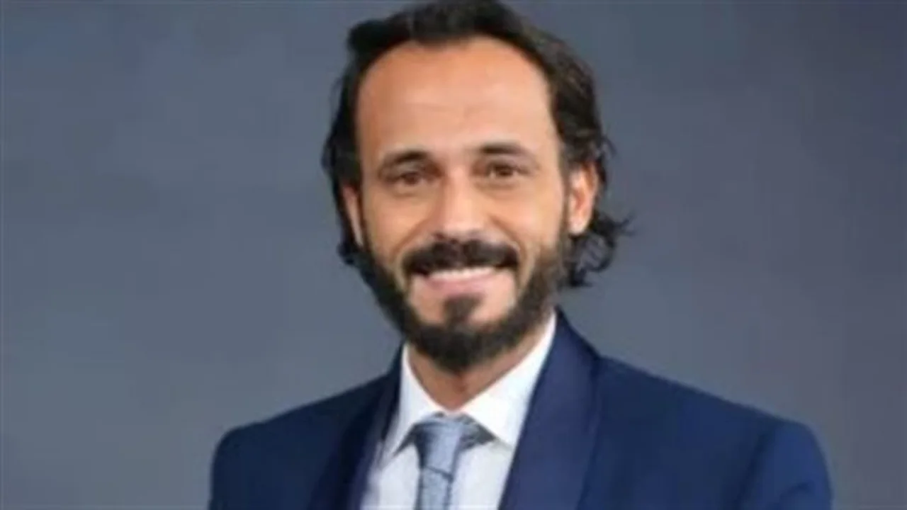 عشر سنوات من التواصل.. يوسف الشريف يكشف أسرار علاقته الاستثنائية بجمهوره العريض